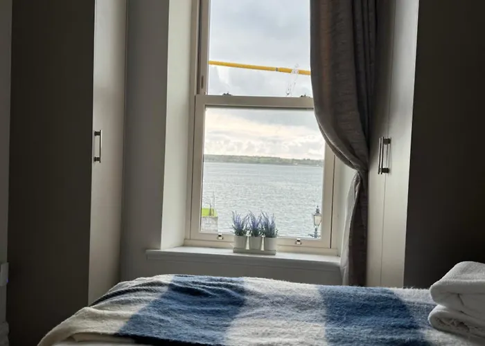 Unit 2 Island View With Stunning Harbour View 아파트