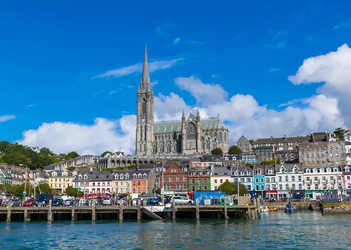 Lägenhet Unit 2 Island View With Stunning Harbour View Cobh